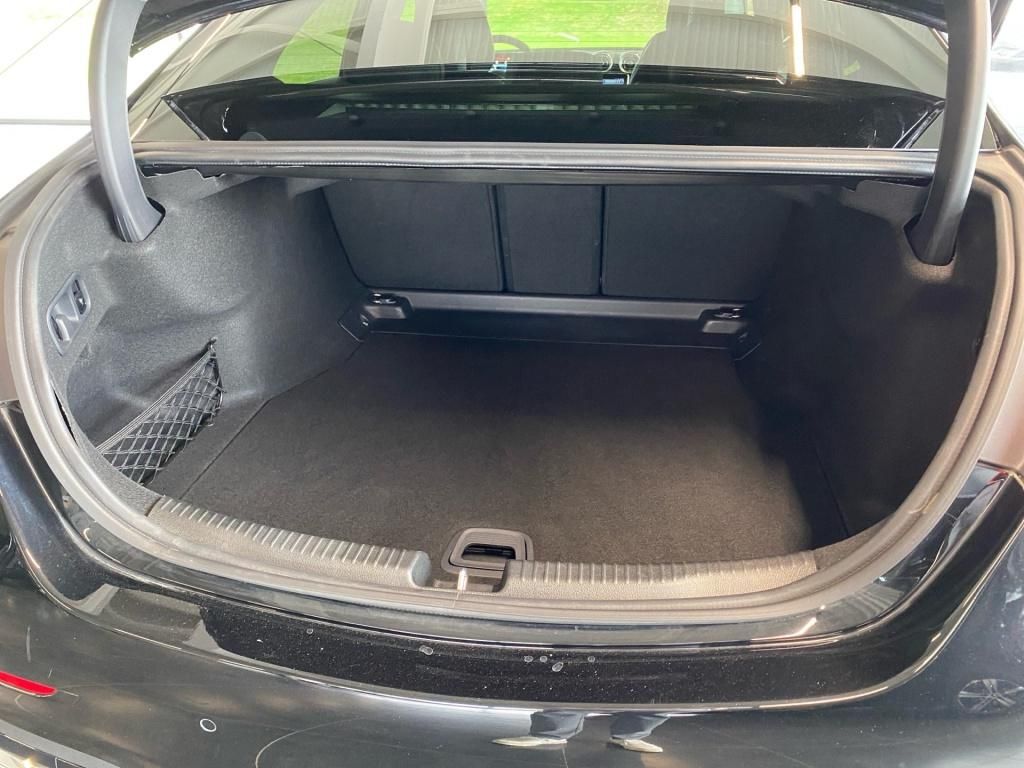 Mercedes-Benz C 300 4MATIC *AMG* - Samsaru's Car Outlet