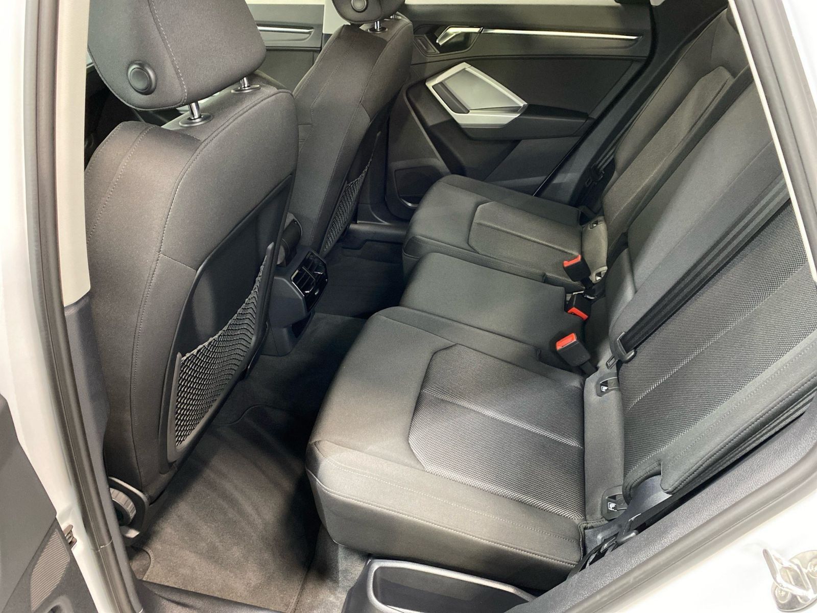 Audi Q3 35 TDI quattro - Samsaru's Car Outlet