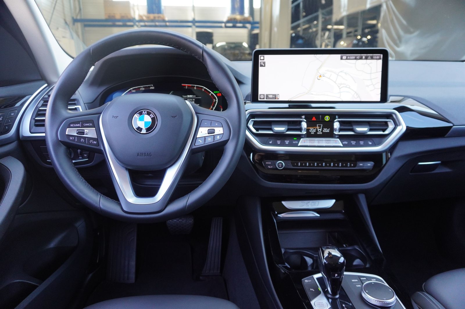 BMW X3 xDrive20i - Samsaru's Car Outlet