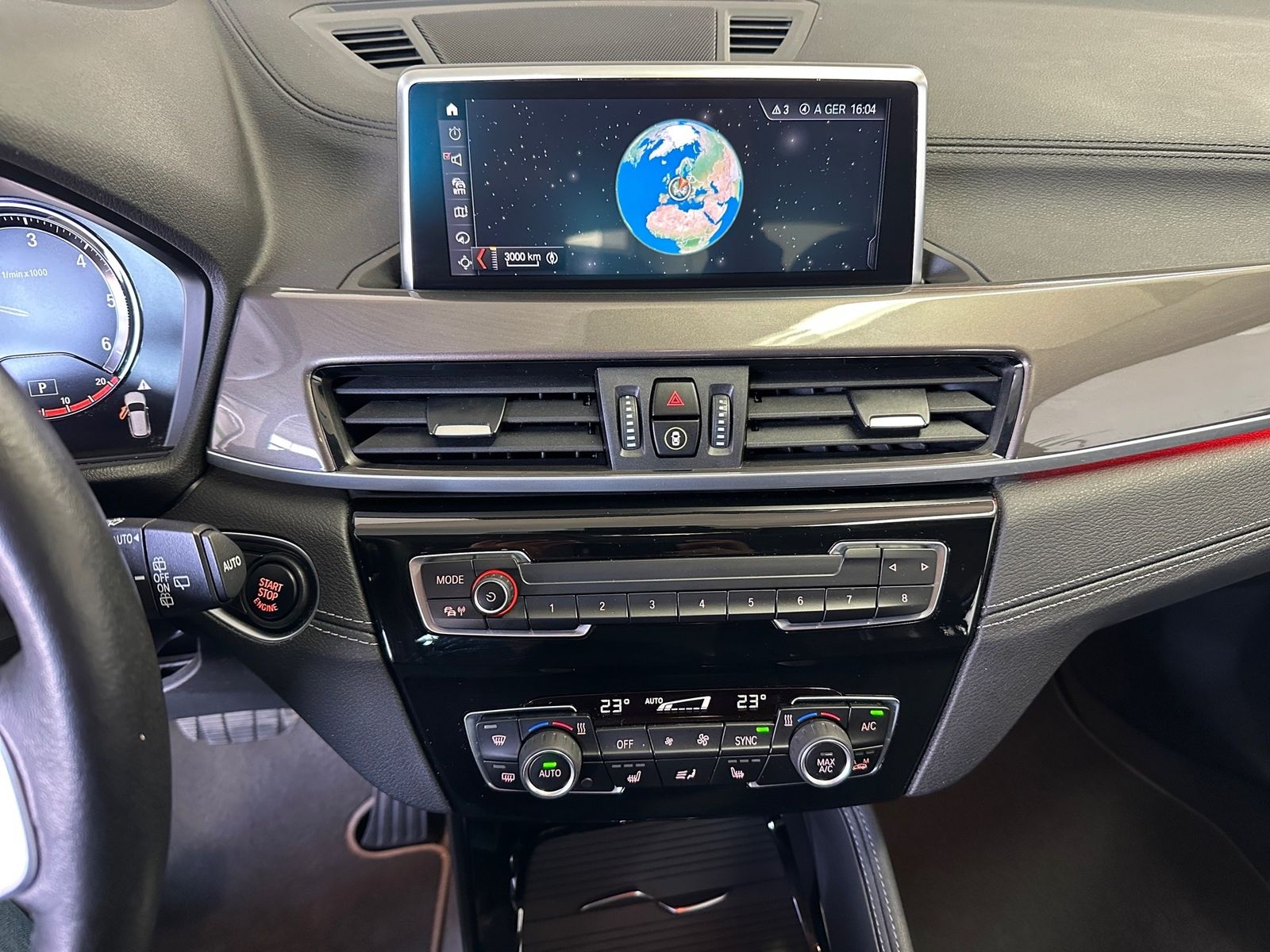 BMW X1 xDrive25d - Samsaru's Car Outlet