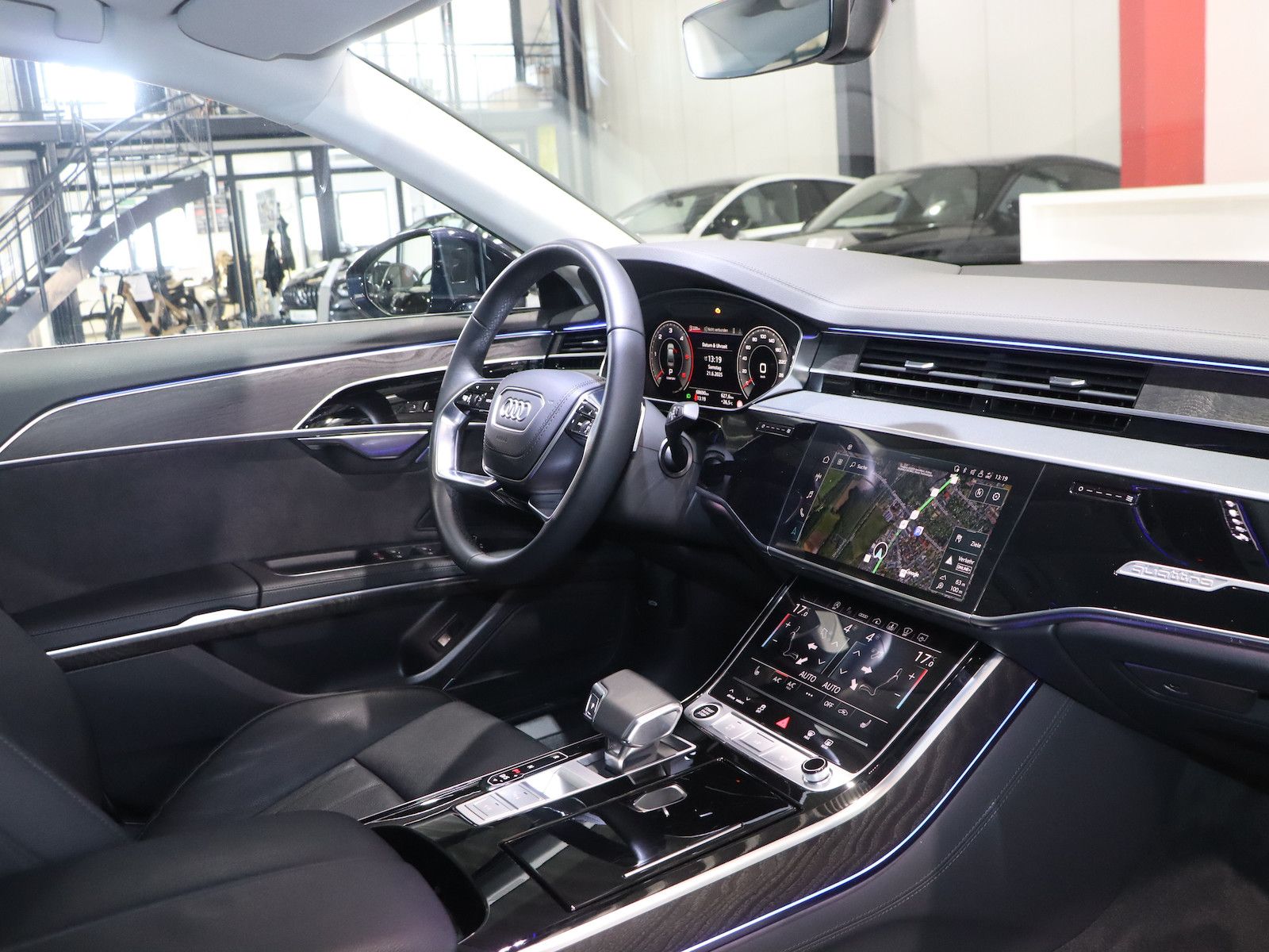Audi A8 50 TDI QUATTRO VC+HUD - Samsaru's Car Outlet
