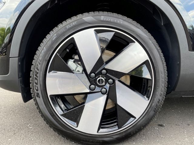 Volvo XC40 Recharge Single Motor Plus Einstufig 170 KW