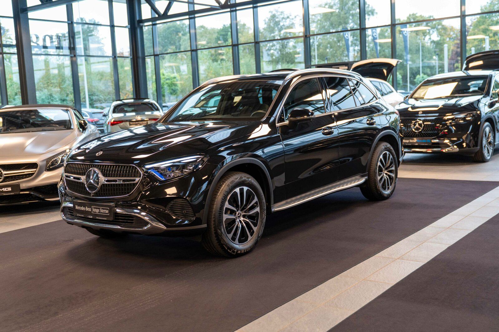 Mercedes-Benz GLC 220 d 4M AVANTGARDE Burmester Pano Sitzklima