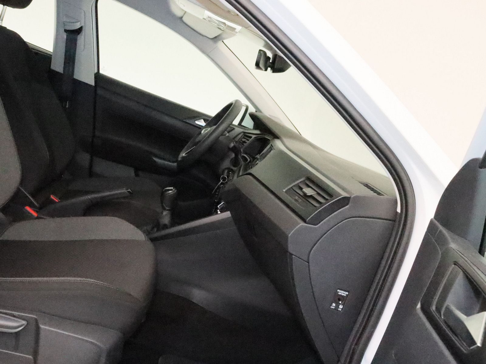 Volkswagen Taigo 1.0 TSI - Samsaru's Car Outlet