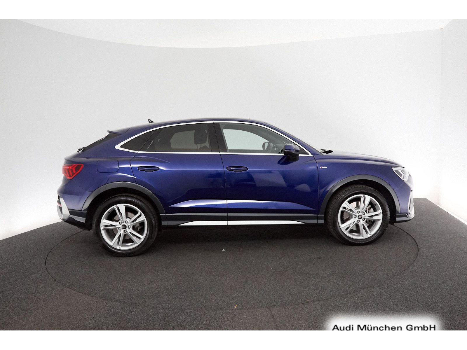 Audi Q3 Sportback 40 TDI qu. S tronic S line - Samsaru's Car Outlet