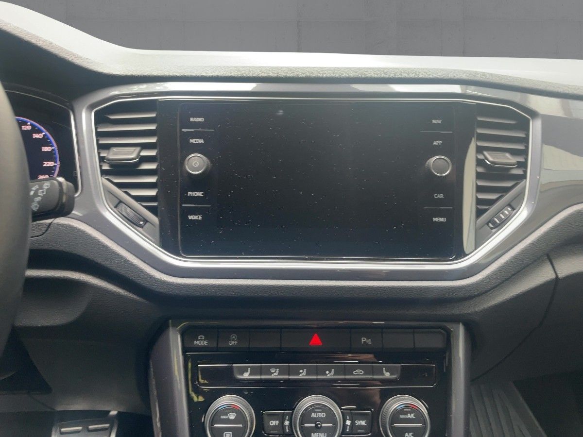Volkswagen T-Roc 2.0 TDI DSG R-LINE - Samsaru's Car Outlet