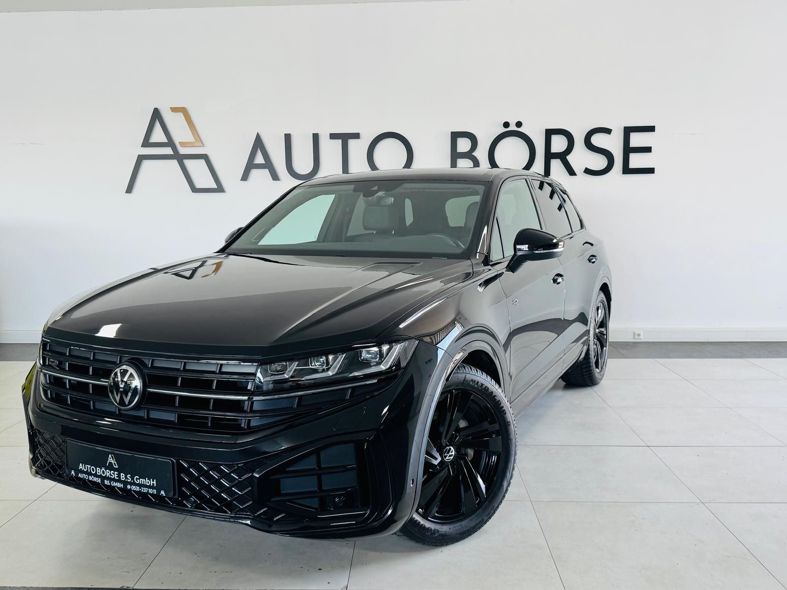Volkswagen Touareg R-Line 4M TDI BlackStyle*LUFT*STH*AHK*IQ