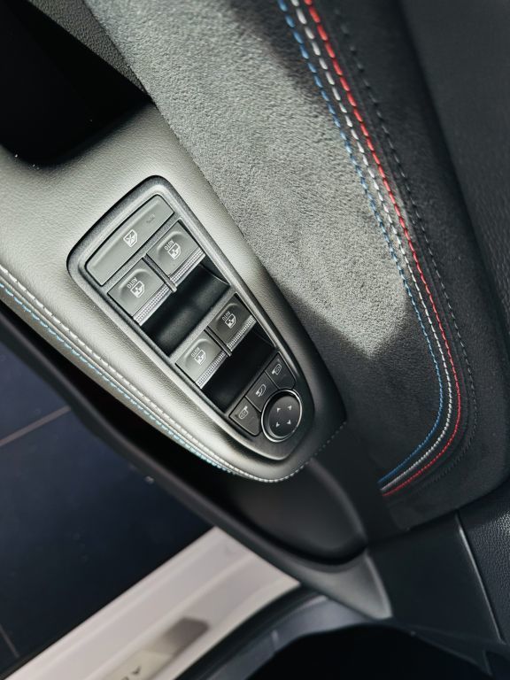 Renault Arkana ESPRIT ALPINE Full Hybrid - Samsaru's Car Outlet