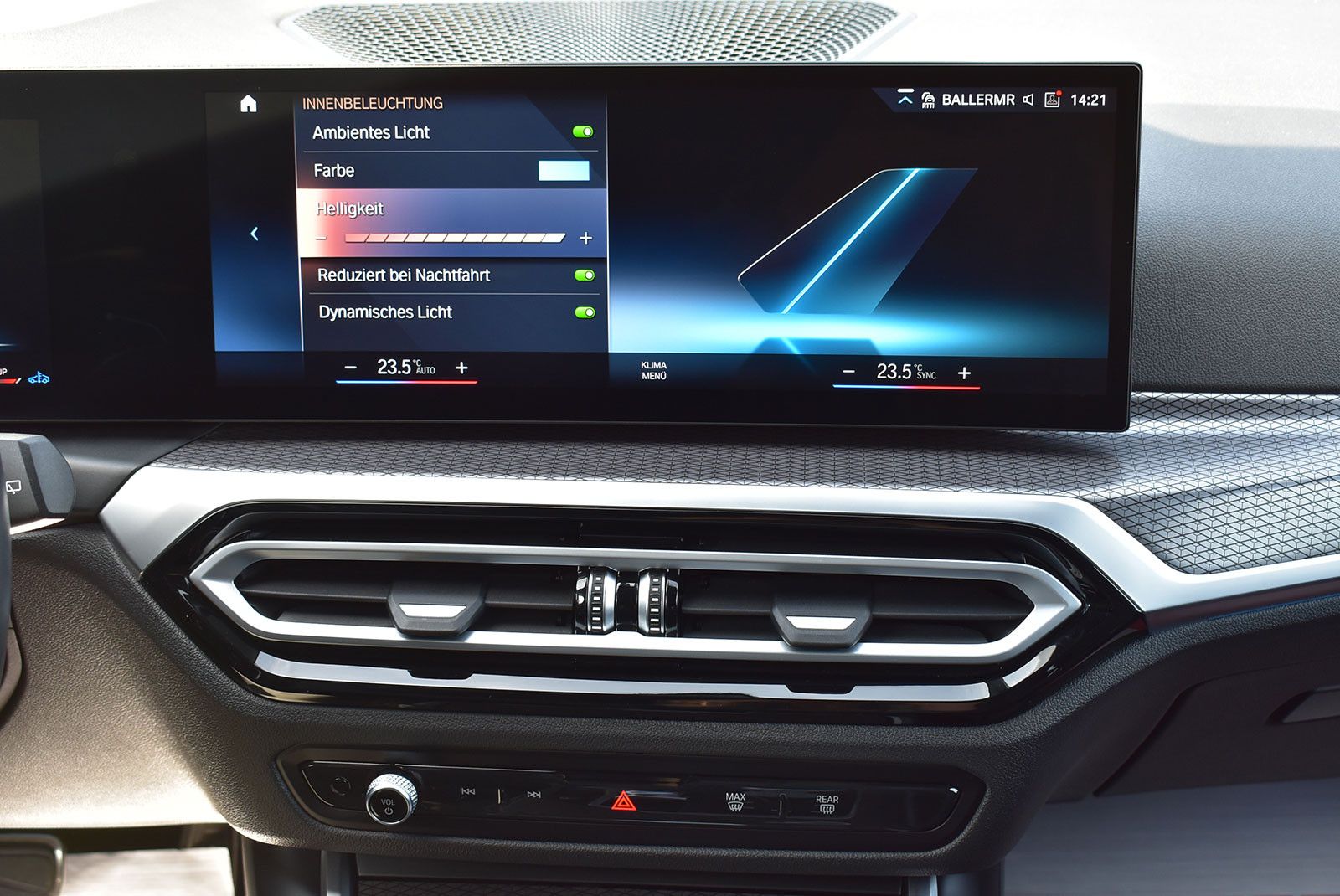 BMW 320d xDrive M Sport - Samsaru's Car Outlet