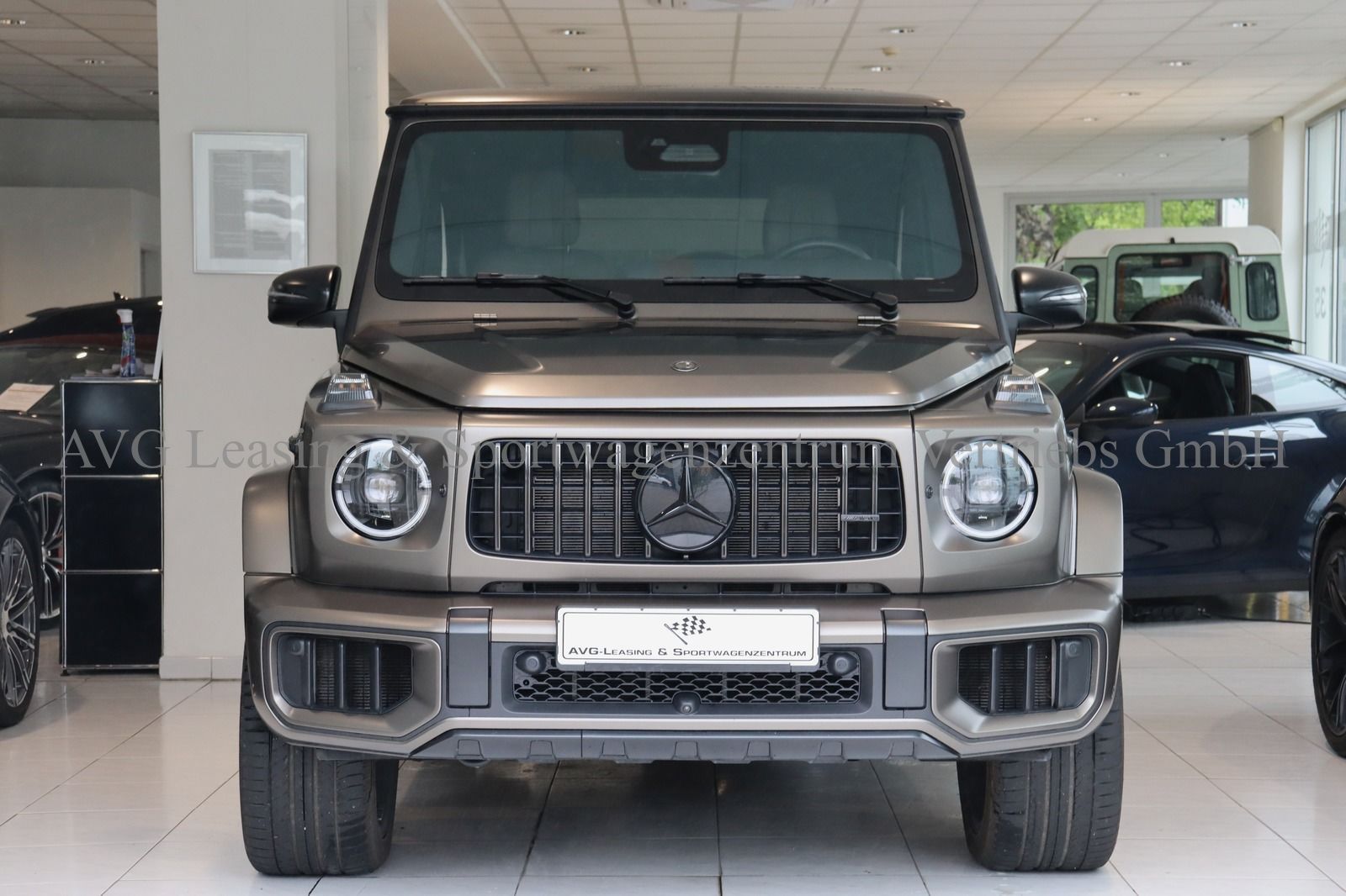 Mercedes-Benz G63 AMG - Samsaru's Car Outlet