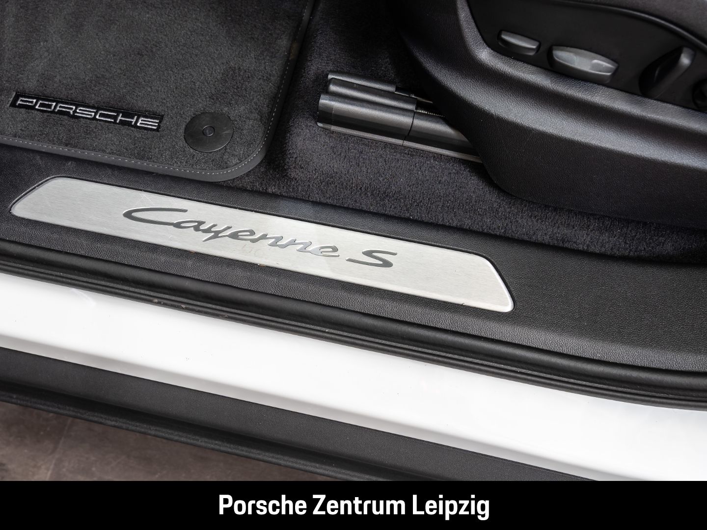 Porsche Cayenne S Coupe AHK Sportabgas InnoDrive HD-Matr