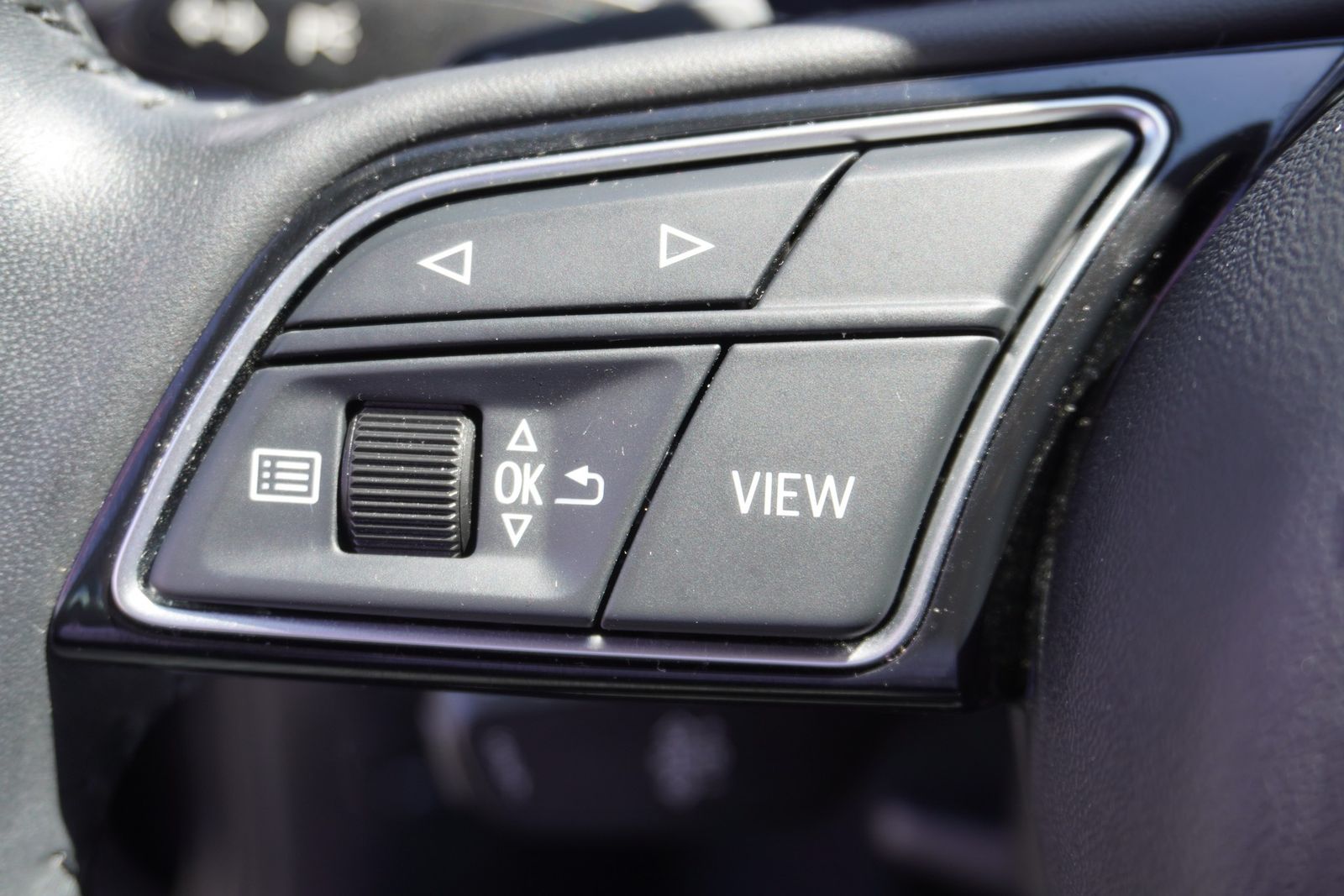 Audi A4 Avant 35 TDI S-Tronic - Samsaru's Car Outlet