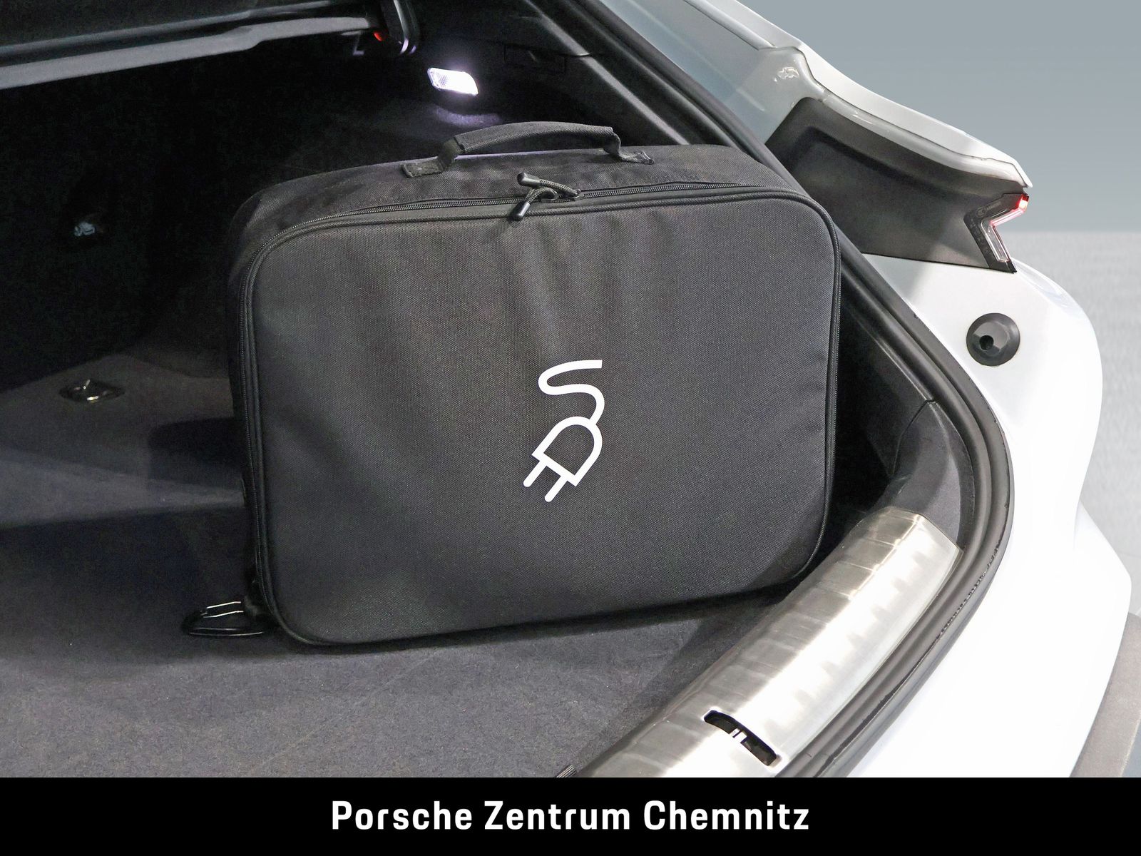 Porsche Taycan 4S Sport Turismo Großer Akku!;ACC;Massage