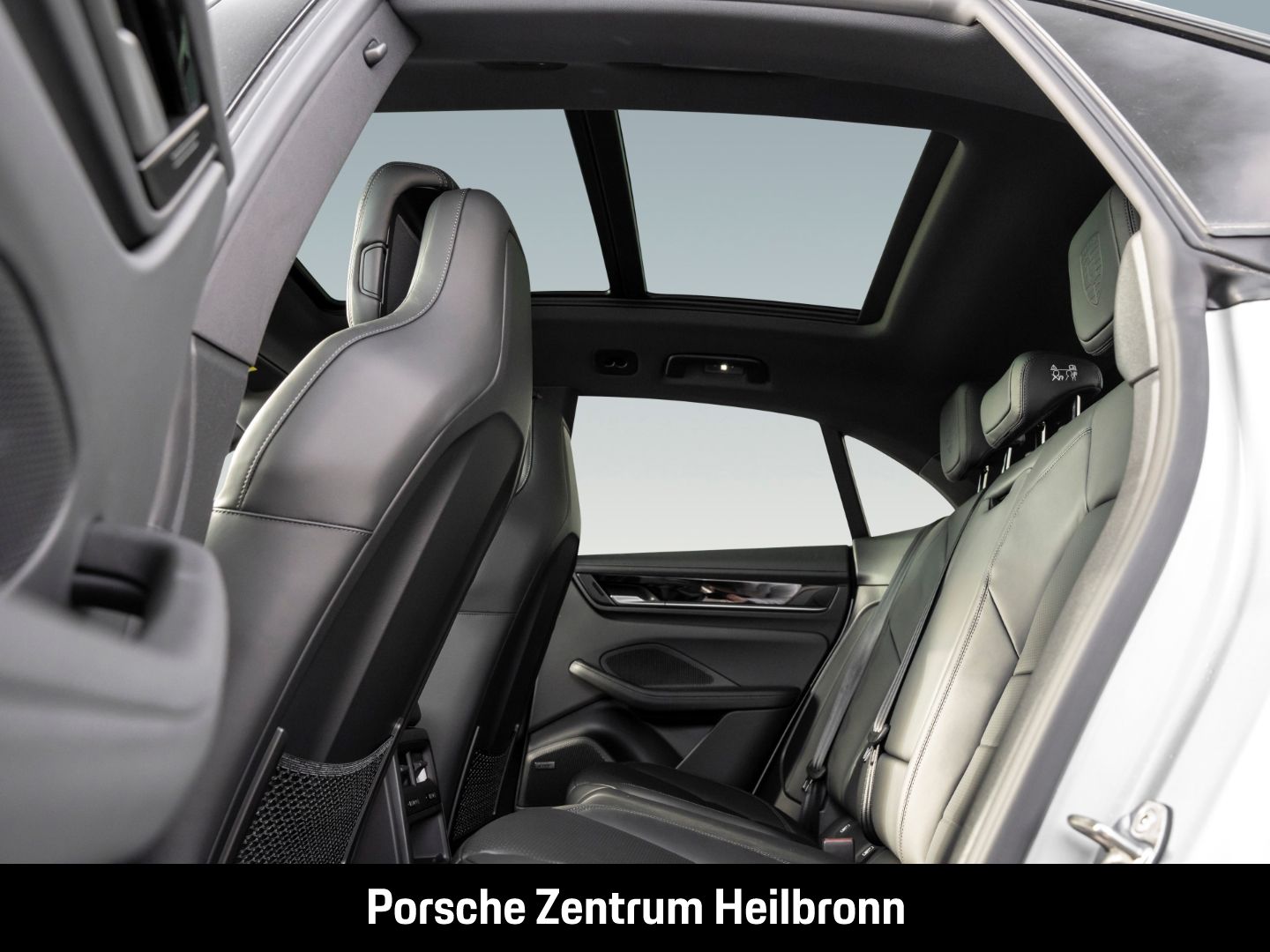 Porsche Macan 4S InnoDrive Surround-View LED-Matrix