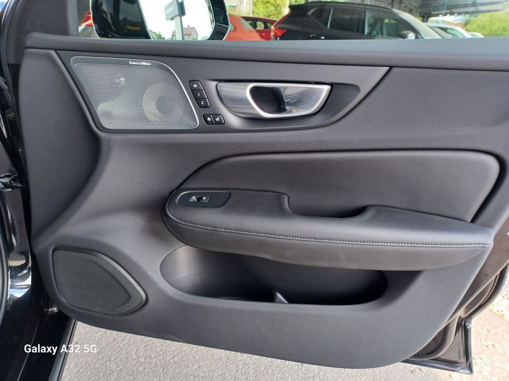 Volvo S60 B5 Ultimate Dark AWD°360°Cam