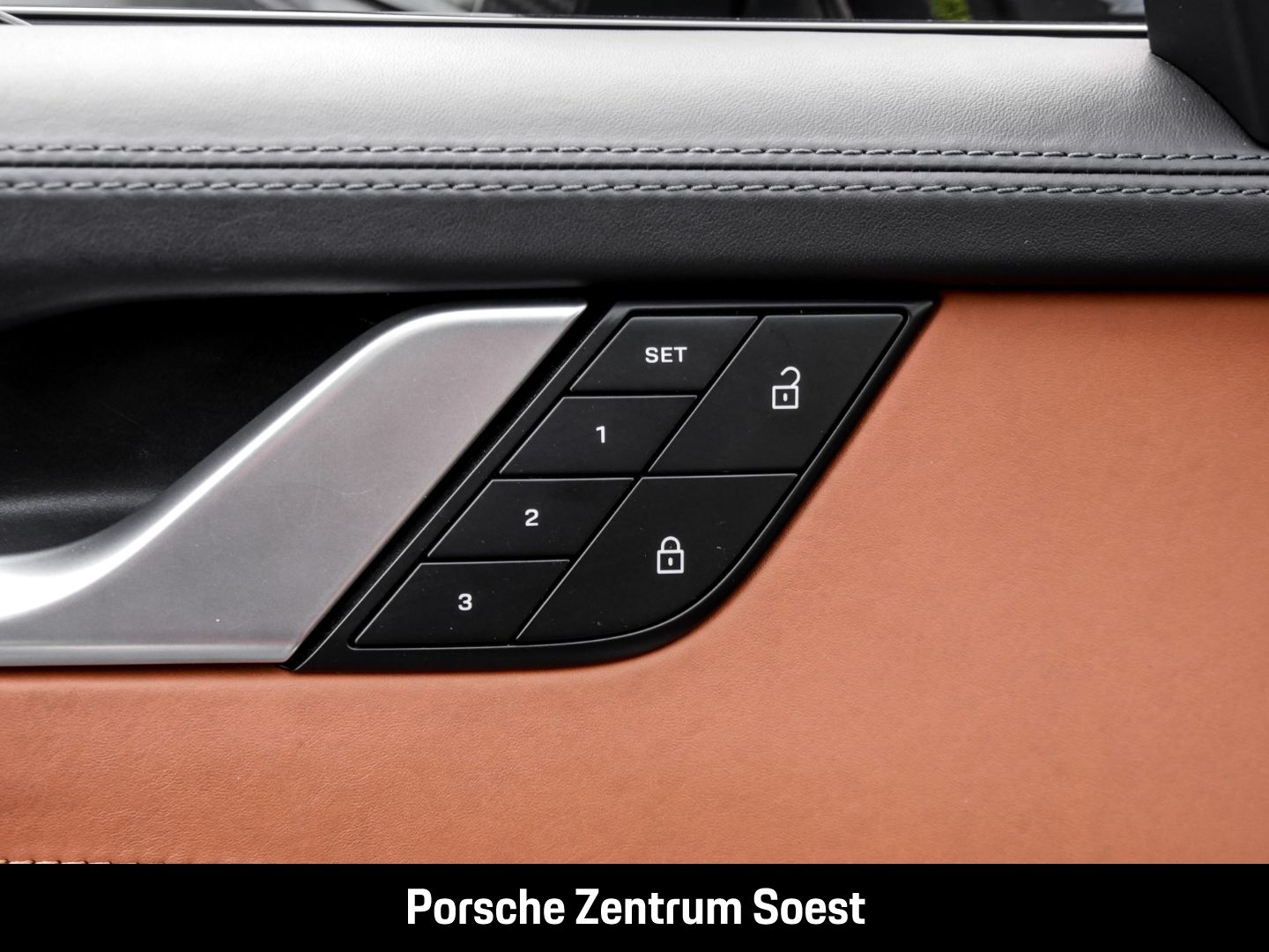 Porsche 911 Turbo/PASM/Heritage-Design-Paket/Burmester
