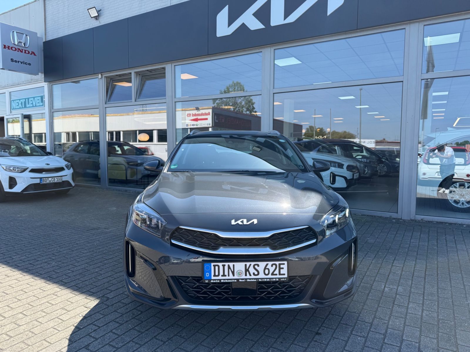 Kia XCeed 1.6 Plug-In Hybrid Spirit - Samsaru's Car Outlet