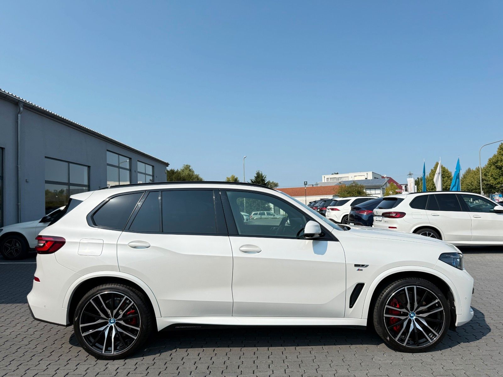 BMW X5xDrive*45e*MSPORT*INDIVIDUAL*360°ACC*HUD*LASER