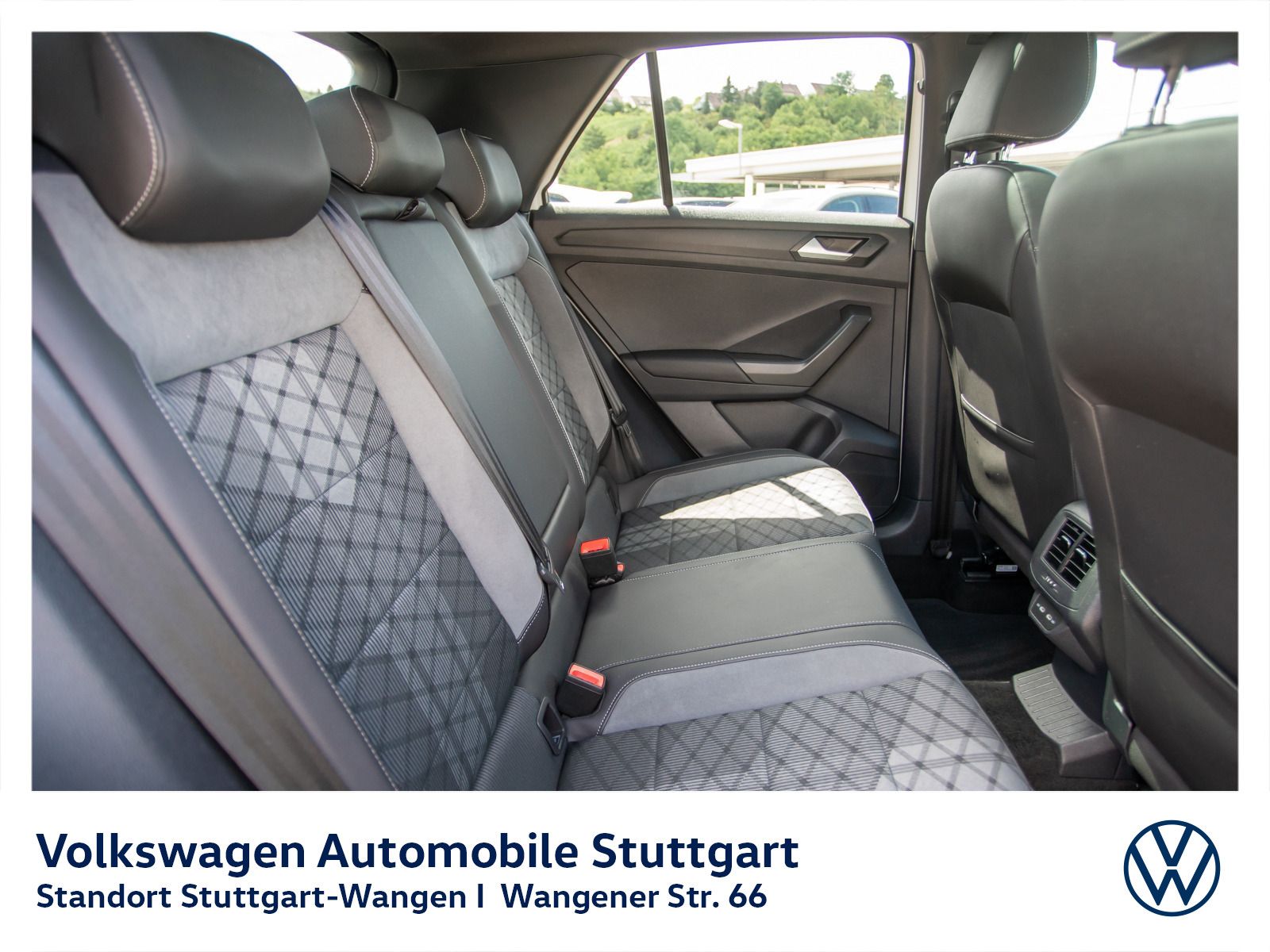 Volkswagen T-Roc R-Line 1.5 TSI DSG - Samsaru's Car Outlet