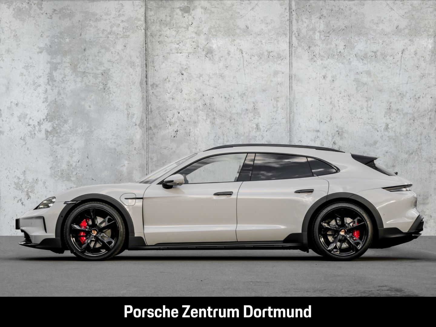 Porsche Taycan 4S Cross Turismo Head-Up Surround-View