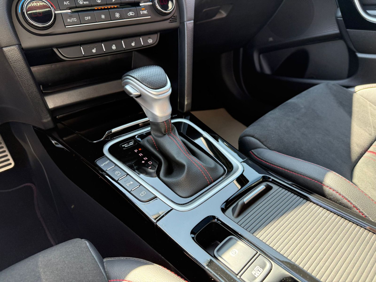 Kia ProCeed GT - Samsaru's Car Outlet