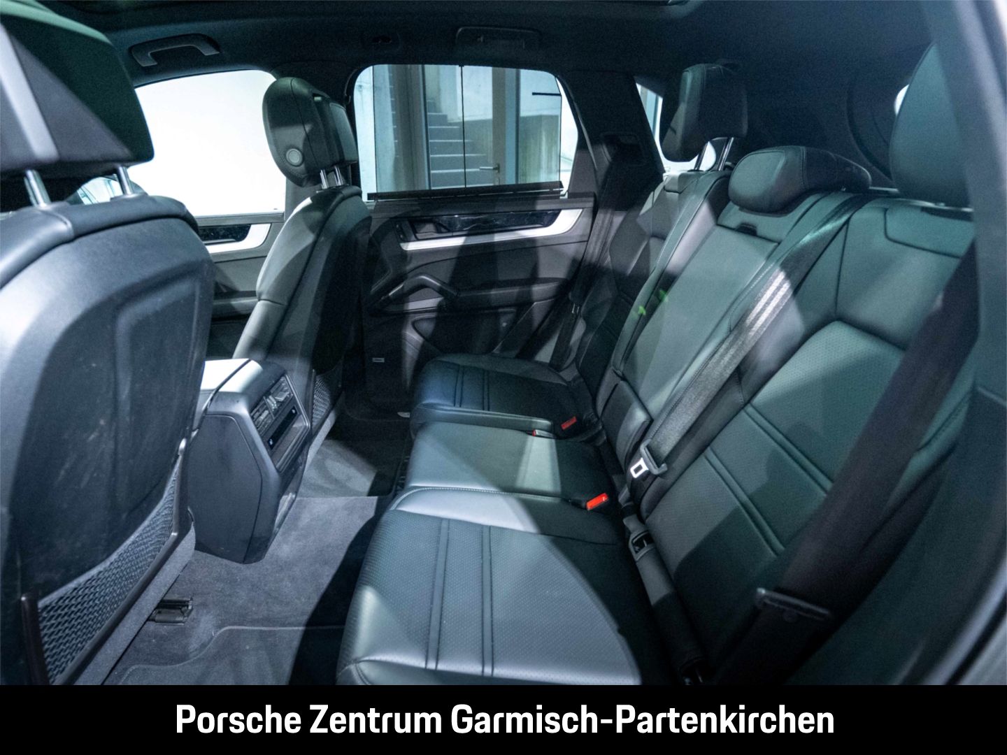 Porsche Cayenne E-Hybrid 360Kamera HUD hinten LenkradHZG