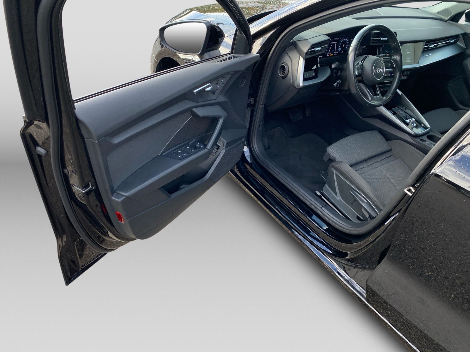 Audi A3 Sportback 40TFSIe S-tronic Virtual Sitzh LED