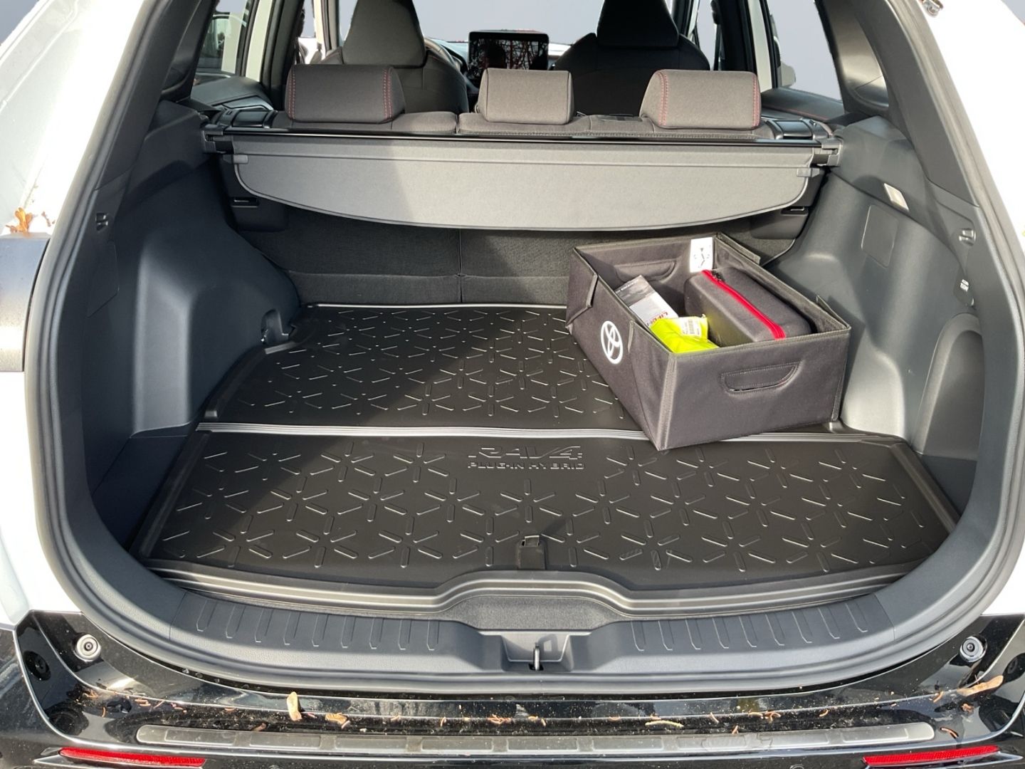 Toyota RAV 4 Plug-in-Hybrid Teamplayer*AHK''LED*HUD*SHZ