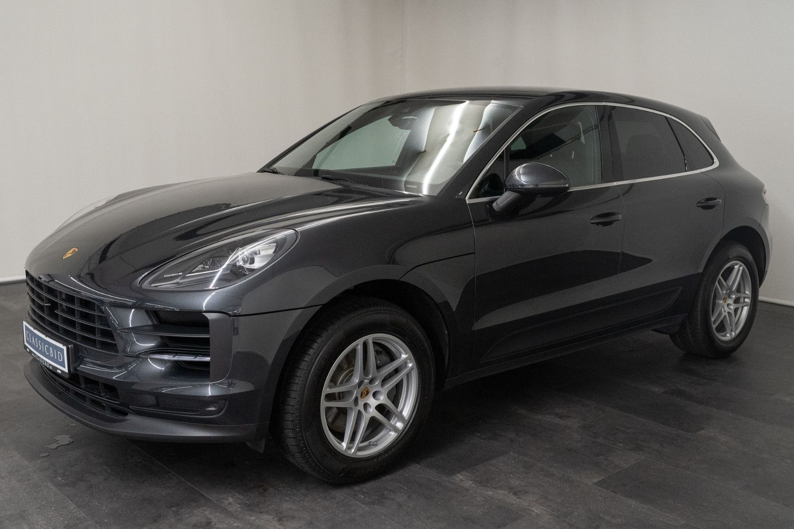 Porsche Macan S - Samsaru's Car Outlet