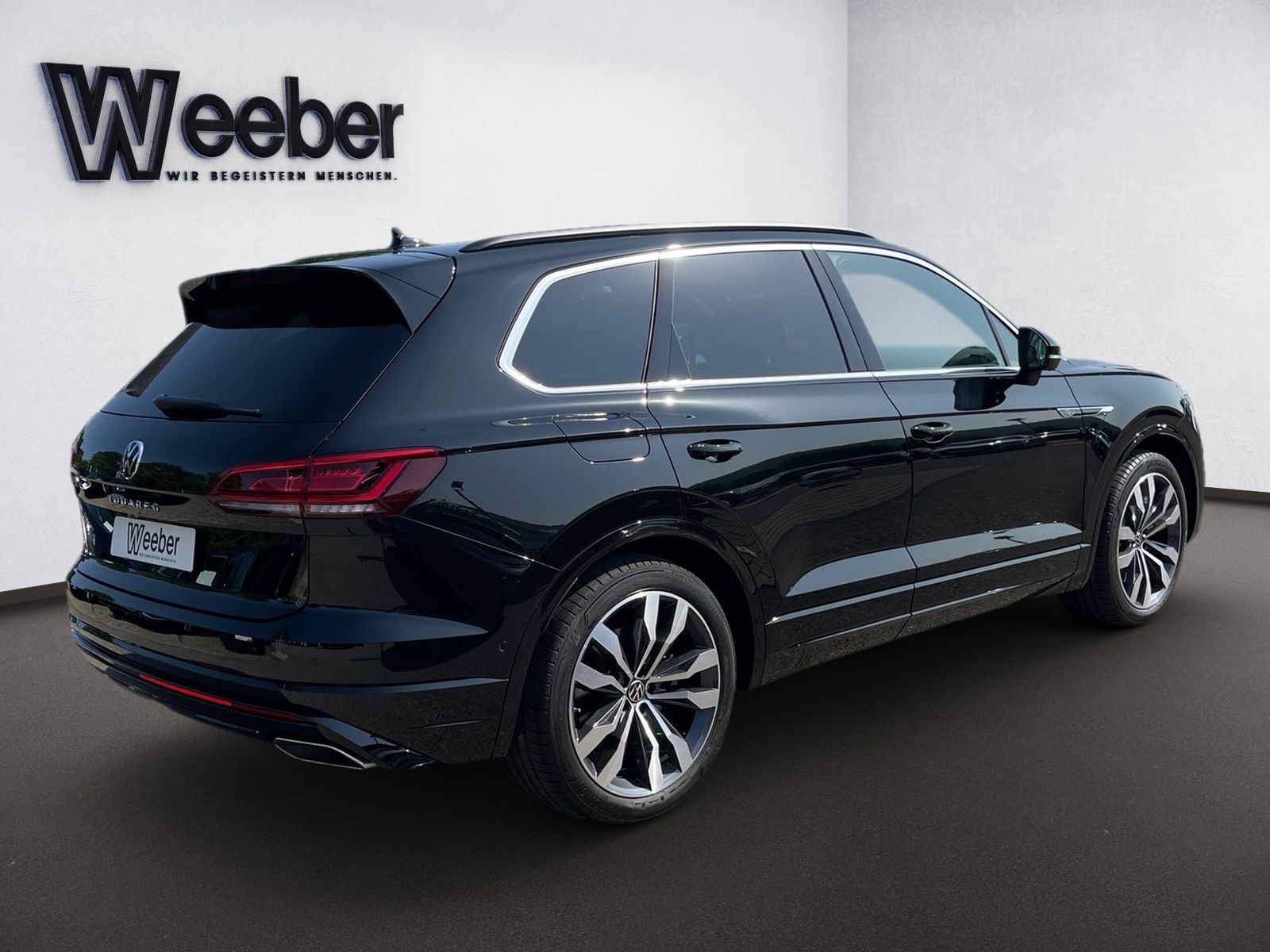 Volkswagen Touareg R-Line - Samsaru's Car Outlet
