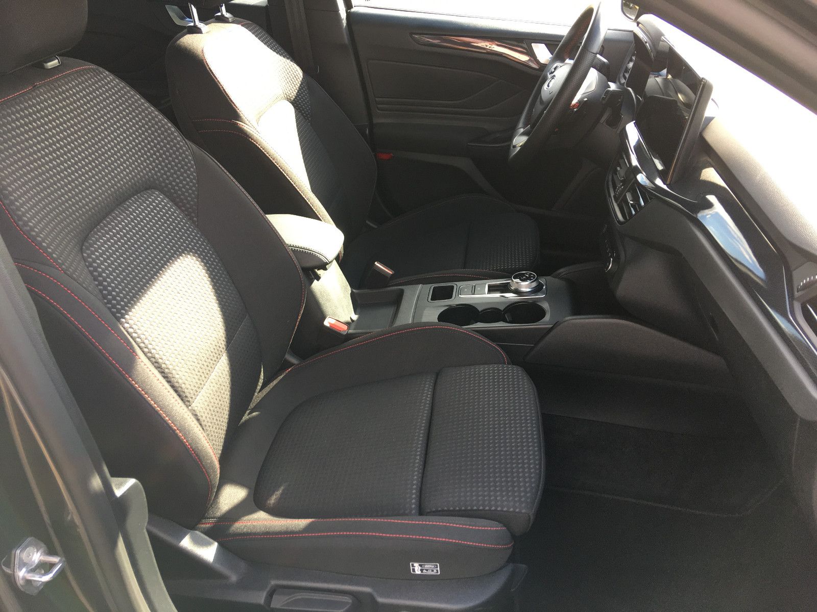 Ford Focus ST-Line Aut MatrixLED/ACC/KeyFree/AHK/Wint