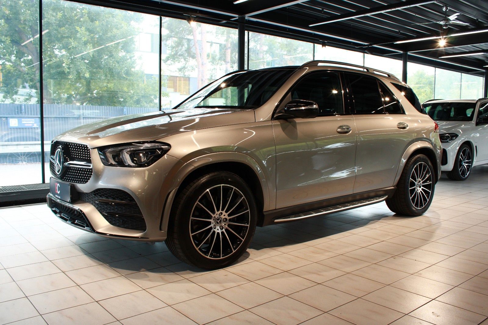 Mercedes-Benz GLE 400 d AMG Line DIS+/MBEAM/LUFT/STHZ/360