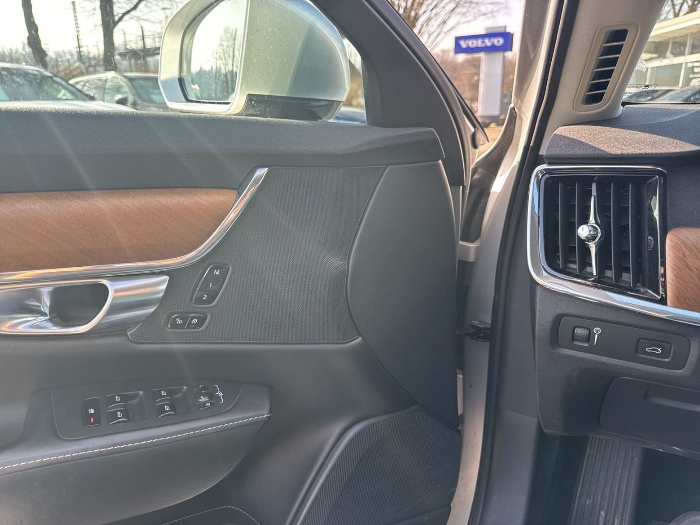 Volvo S90 Inscription AWD D5 DPF Navi Leder Digitales