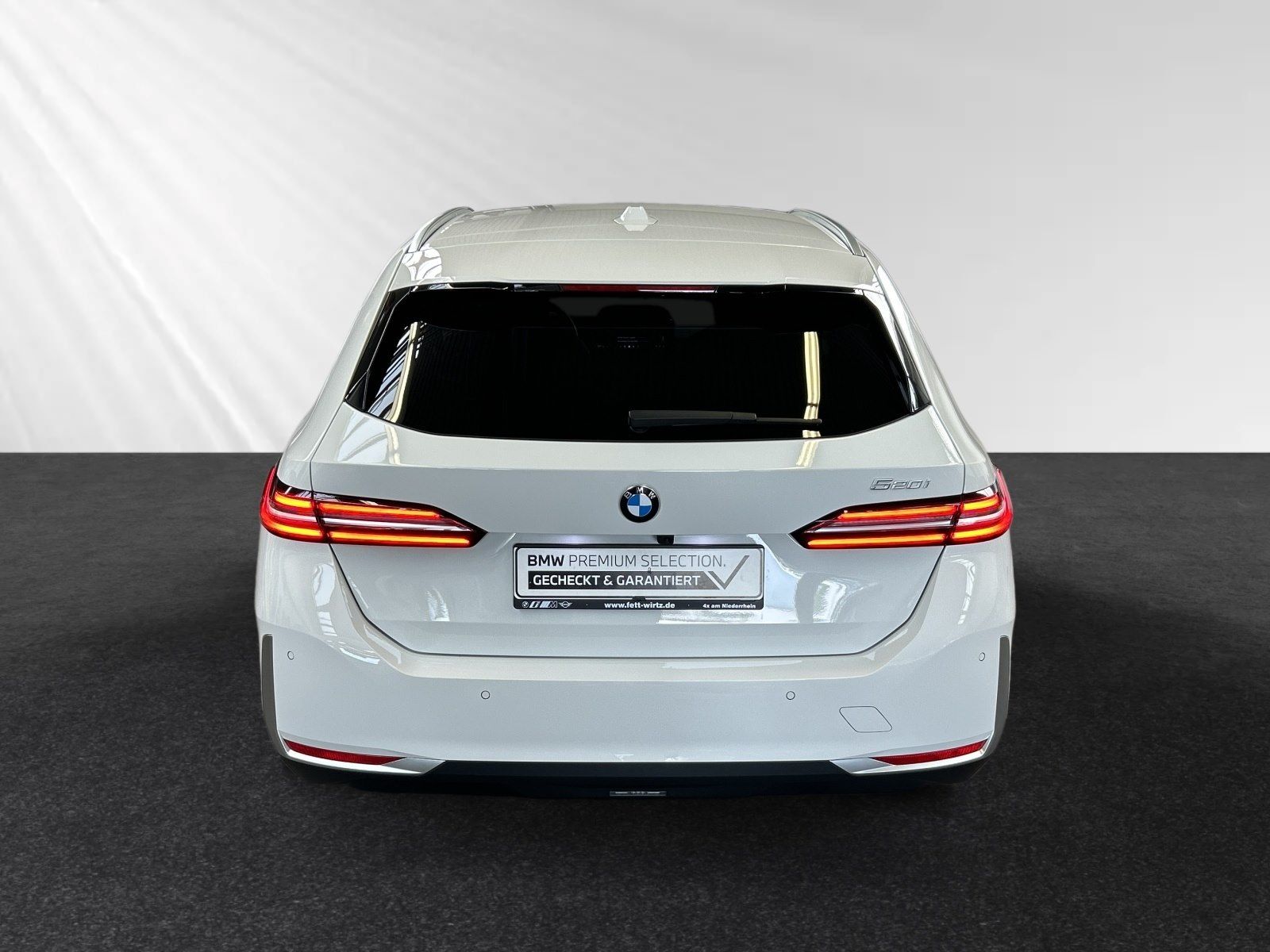 BMW 520i Touring Inkl. € 1.190 Zubehörbonus* Head-Up