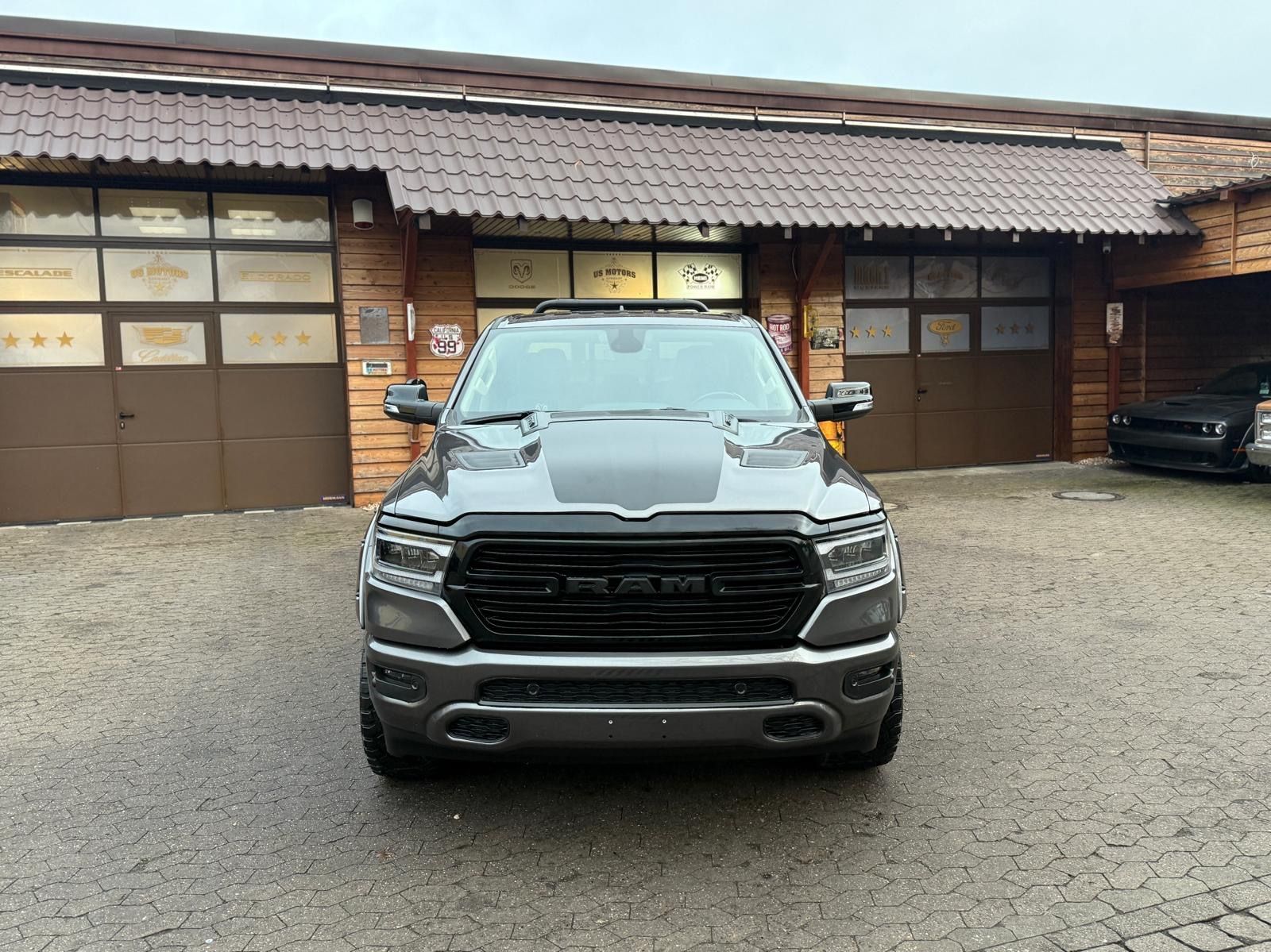 Dodge V8*4X4*AHK*NAVI*ROLLBAR*OFFROAD*LIFT*LED*SPORT*