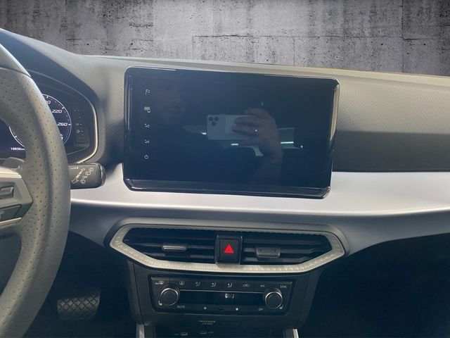 Seat Arona 1.5 TSI FR DSG AHK+ACC+Full-LED+Navi+RFK