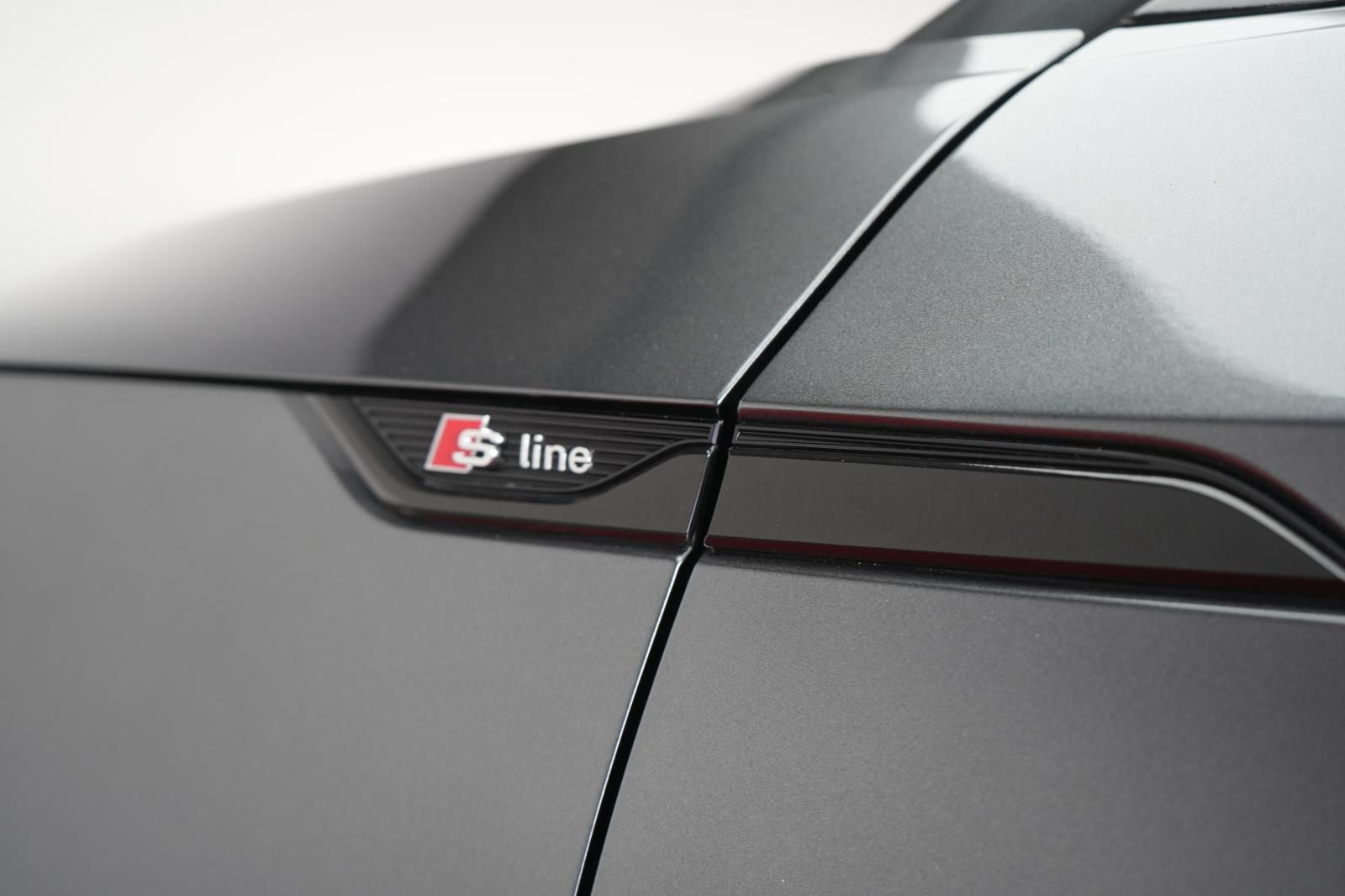 Audi A5 45 TFSI quattro S tronic S line CarPlay/Temp/