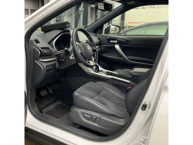 Mitsubishi Eclipse Cross Plus Select Black Hybrid 4WD 2.4 M