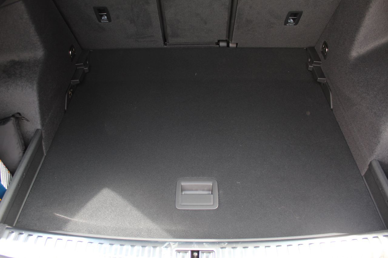 Audi Q3 S line 40 TFSI quattro S tronic - Samsaru's Car Outlet