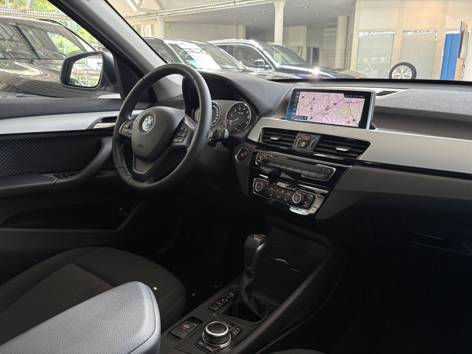 BMW X1 xDrive25e Advantage - Samsaru's Car Outlet