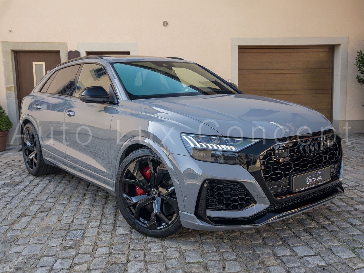 Audi RSQ8 RS-Design/RS-Dynamik+/Stdhzg/RS-Essentials