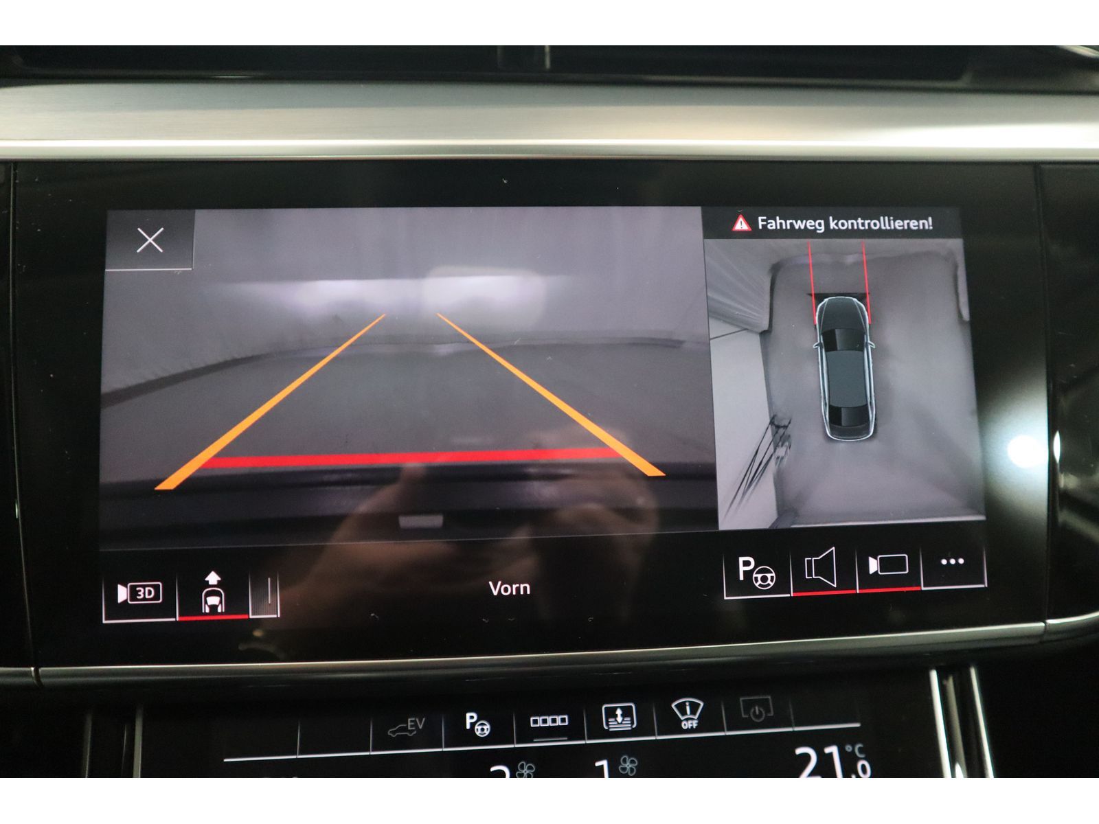 Audi A8 Lang 60 TFSI e quattro - Samsaru's Car Outlet