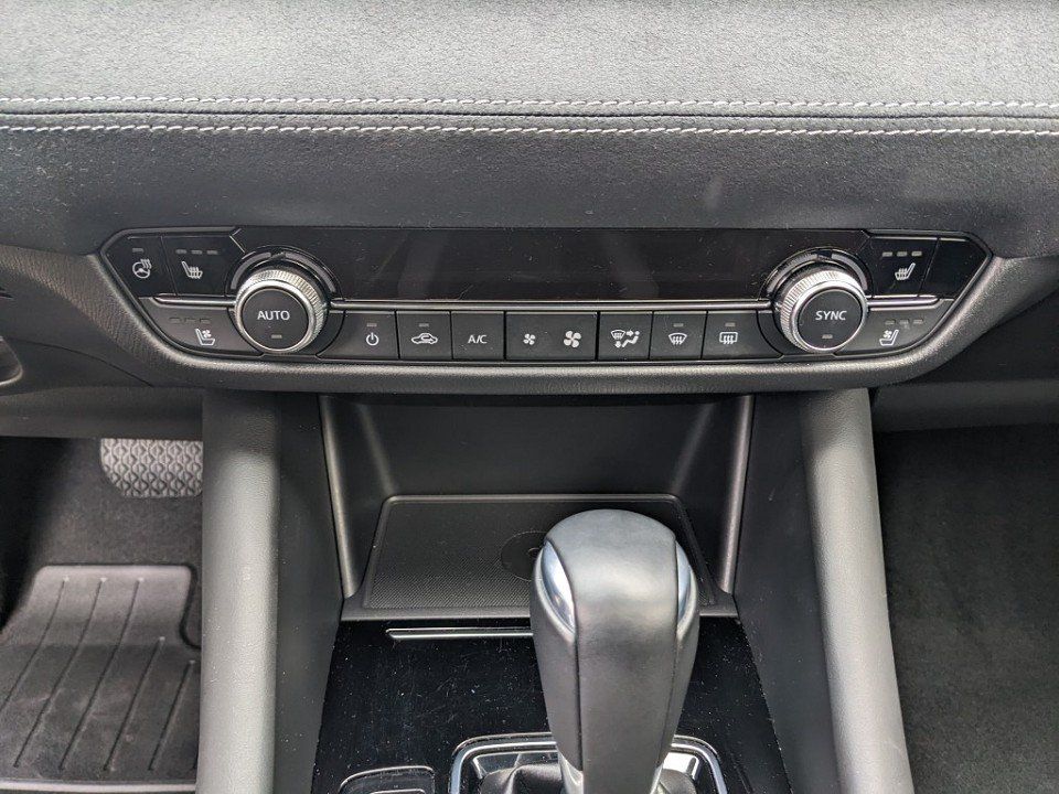 Mazda 6 Kombi 2.5l Takumi GSD Nappaleder Bose Ganzjahr