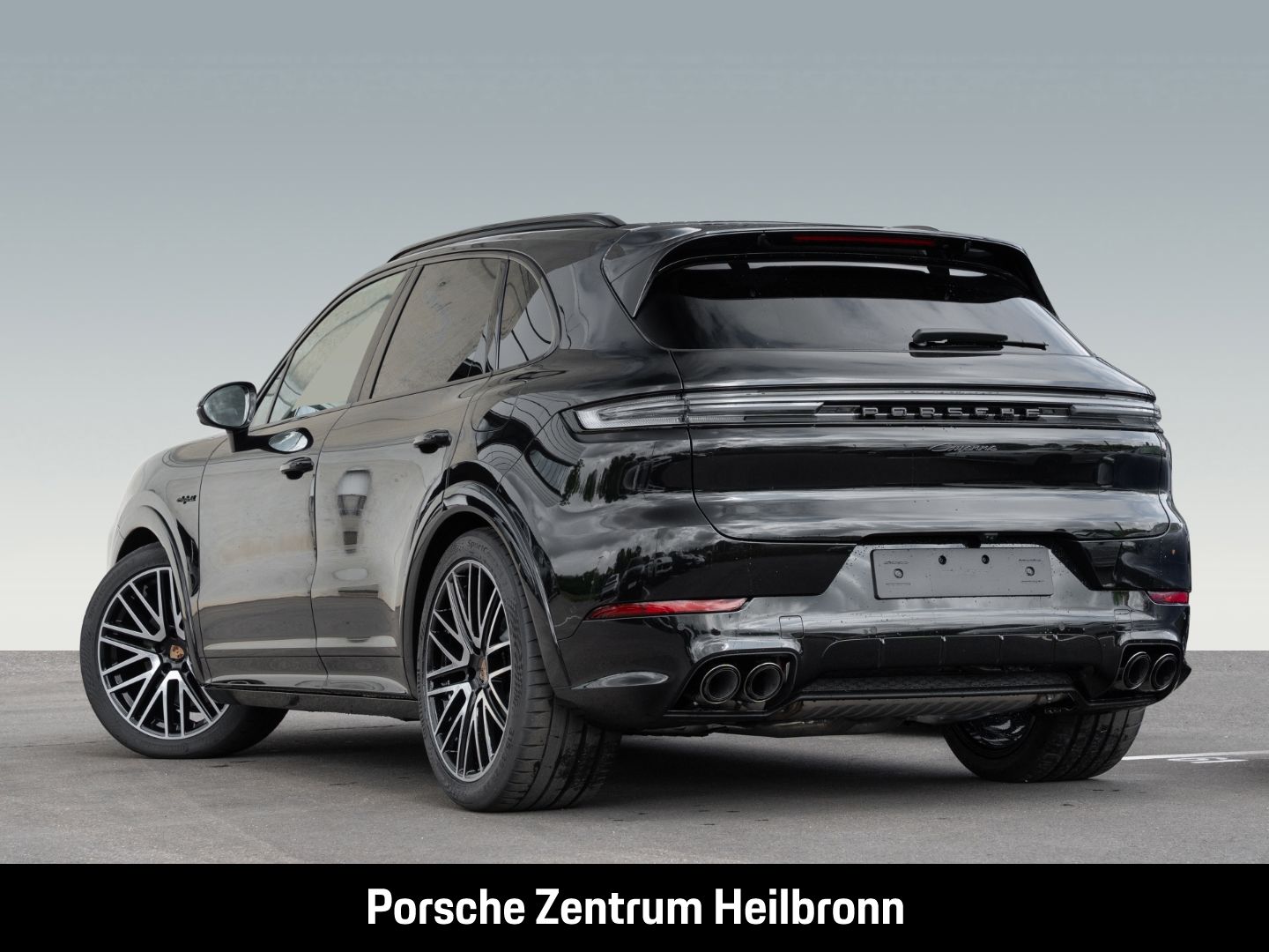 Porsche Cayenne E-Hybrid HA-Lenkung InnoDrive Sportabgas