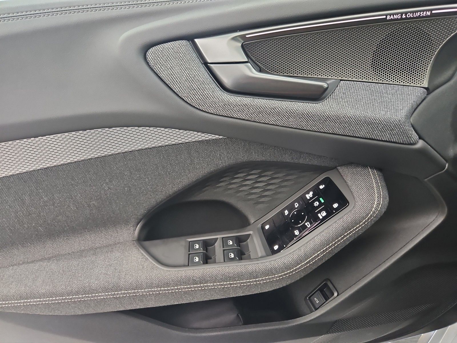 Audi A5 Avant 2.0TDI quattro S Line Navi 2MMI