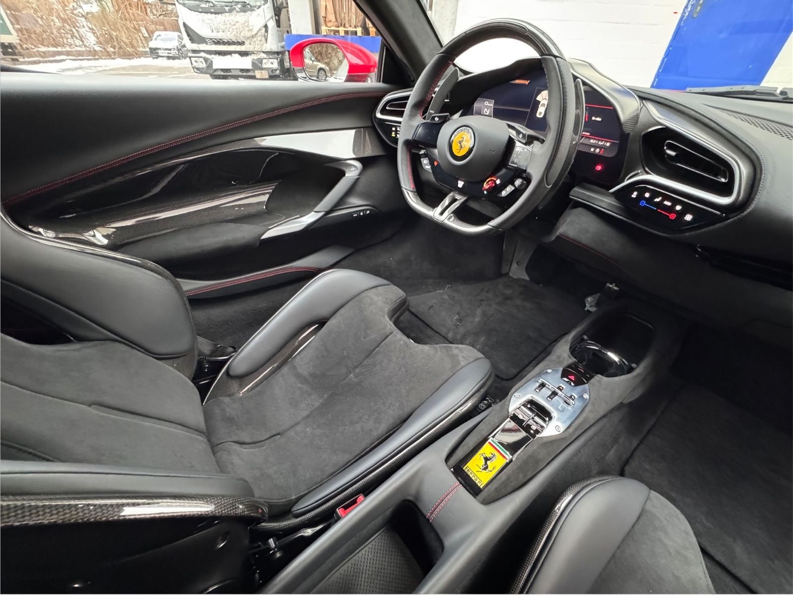 Ferrari 296 GTB*CARBON-DAYTONA*RACING*LIFT*JBL*LCD-DISP*