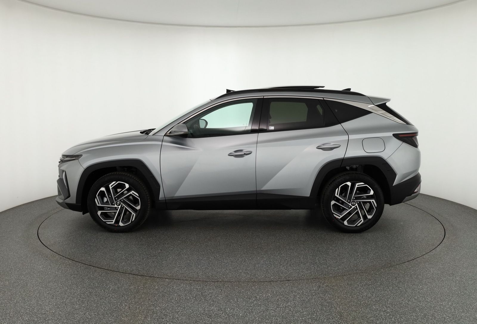 Hyundai Tucson 1.6T-GDI Facelift Prime 4WD - Samsaru's Car Outlet