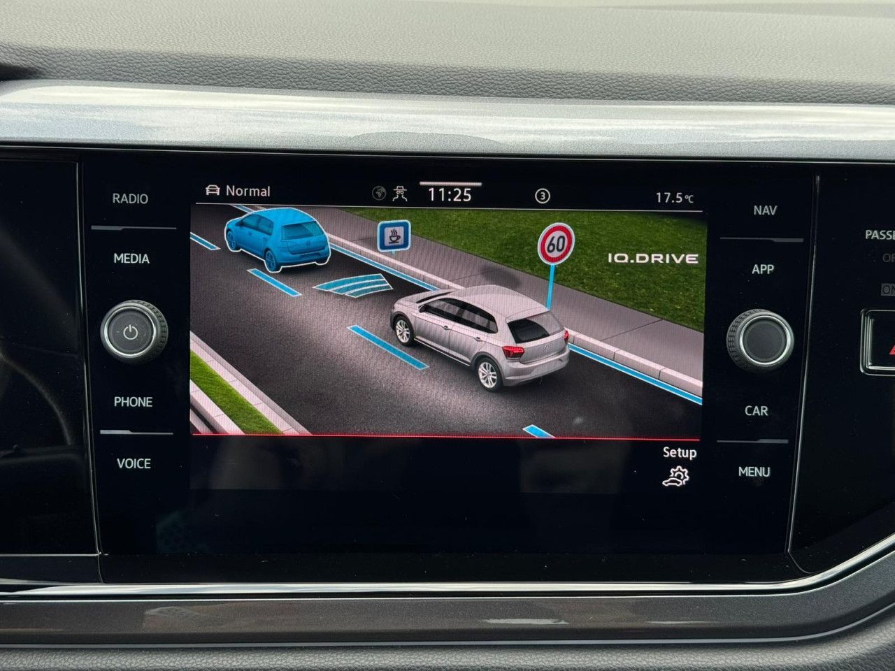 Volkswagen POLO GTI 2.0 TSI DSG CAM+NAVI+IQ.LIGHT+APP