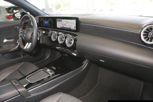 Mercedes-Benz CLA 220 4M Coupé AMG - Samsaru's Car Outlet