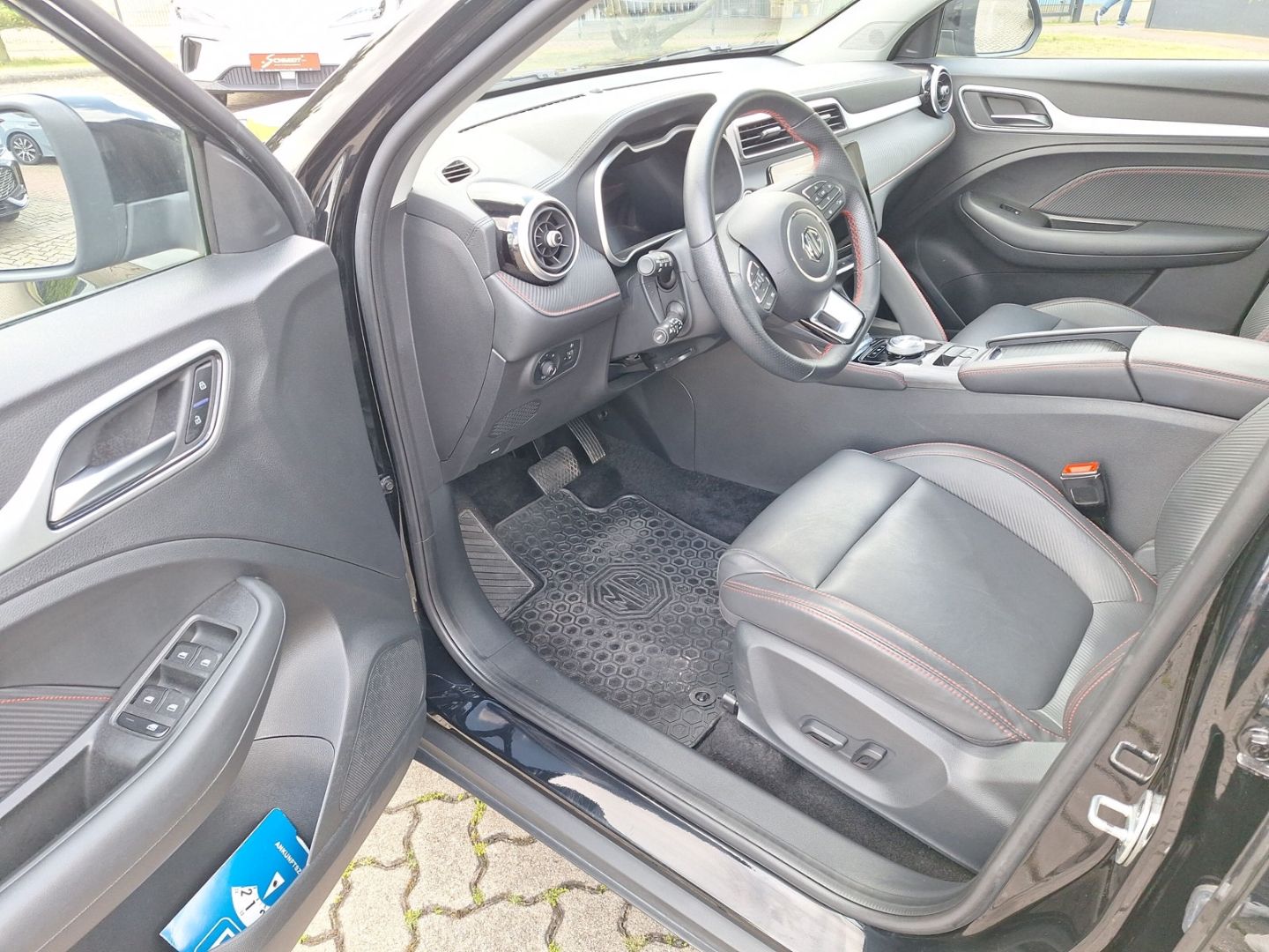 MG ZS EV MAXIMAL LUXERY NAVI PANORAMA LED PDC RFK